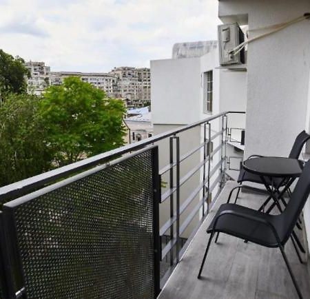 Lux Apartament Bacau Bacău Exterior foto